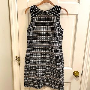 Black and white Banana Republic dress.
